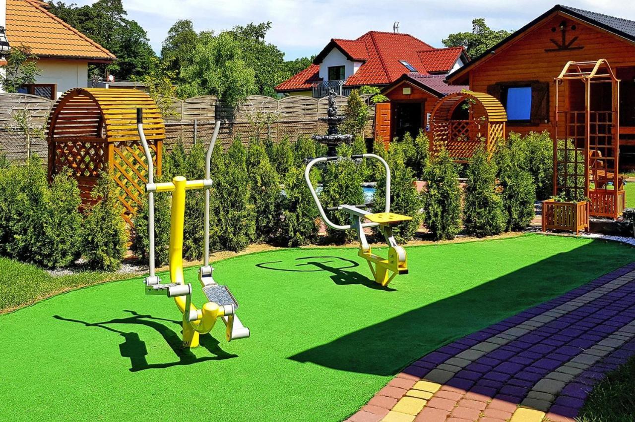 Holiday Resort With The Pool, Wiselka Exterior photo